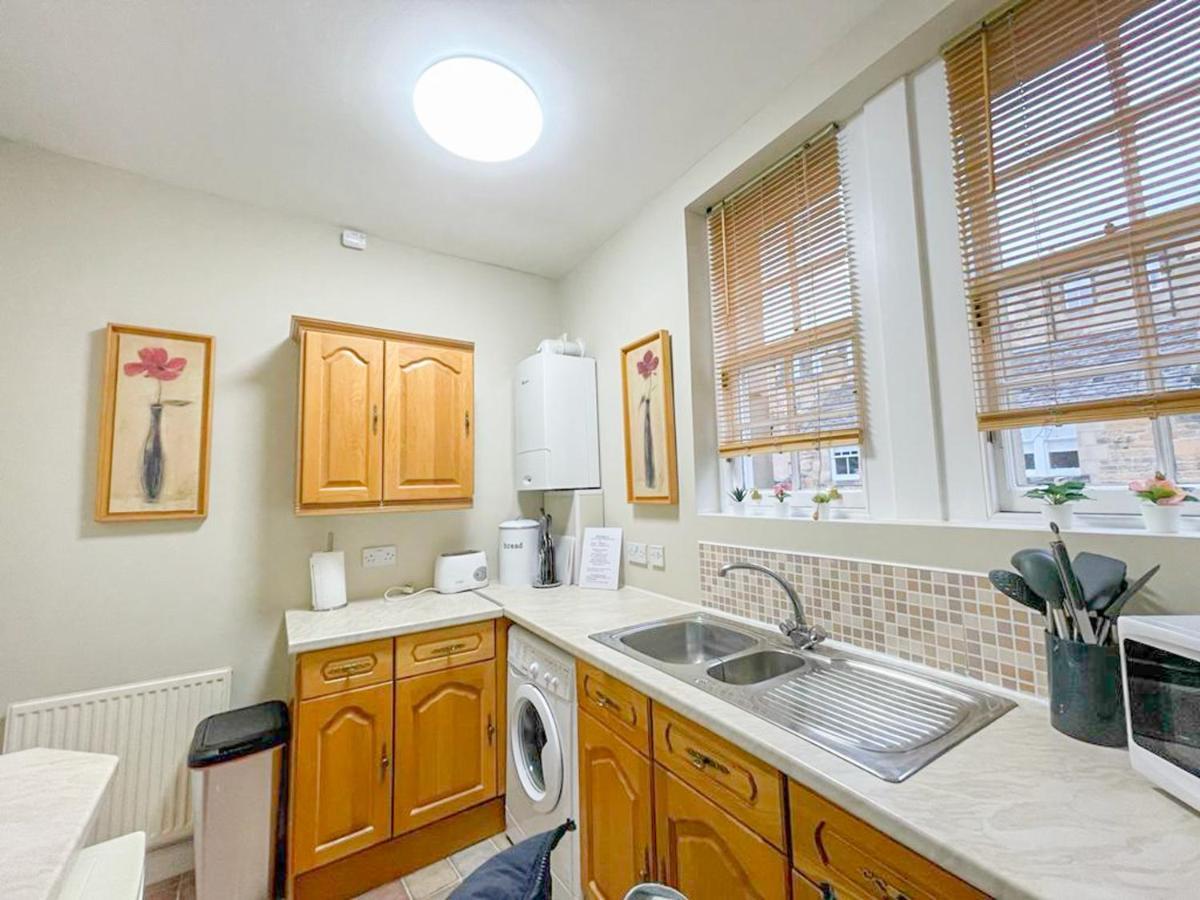 אדינבורו Quaint & Peaceful 1 Bed Central Mews Apt, West End מראה חיצוני תמונה